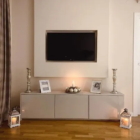 Tiffany Lux Apartment